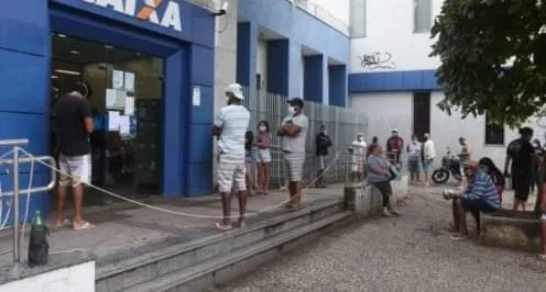 CAIXA DEVE LIBERAR R$ 1.045 DO FGTS PARA QUEM TEM APP NA SEGUNDA