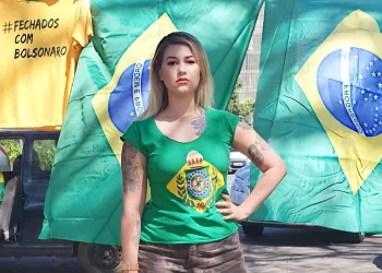 Urgente!! Polícia Federal prende ativista Sara Winter em Brasília