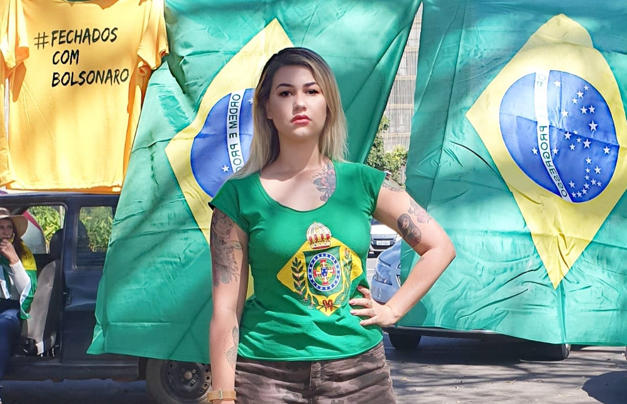 Urgente!! Polícia Federal prende ativista Sara Winter em Brasília