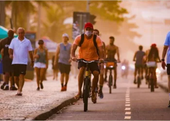 Alerta: flexibilização das medidas restritivas no Rio de Janeiro pode aumentar infecção pelo coronavírus