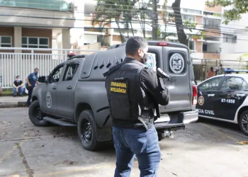 Bombeiro é preso por suspeita de ligação com acusado de matar Marielle