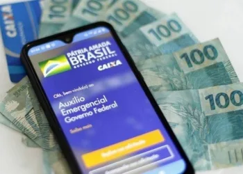 Governo anuncia calendário de pagamento da 3ª parcela do auxílio emergencial nesta segunda-feira (8)