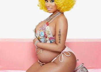 Nicki Minaj anuncia gravidez: ‘transbordando de amor’