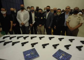 Prefeitura recebe 150 pistolas da PRF, apesar da Guarda Municipal não ter porte de arma