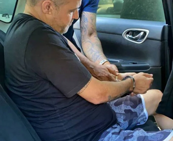 Draco prende chefe de milícia da Taquara durante evento em sítio de Guaratiba