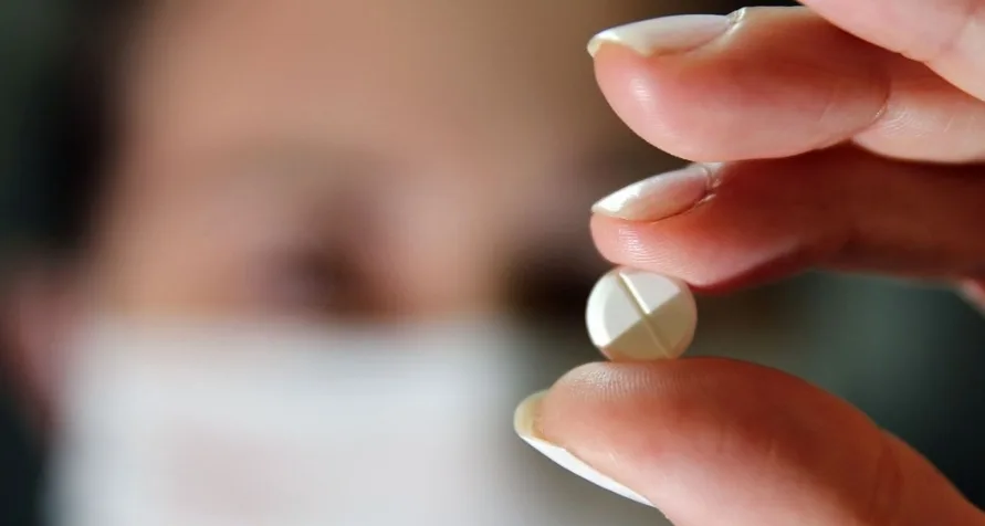 Anvisa proíbe venda sem receita de cloroquina e ivermectina