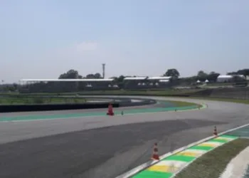 Covid-19: Fórmula 1 cancela GP Brasil este ano em Interlagos