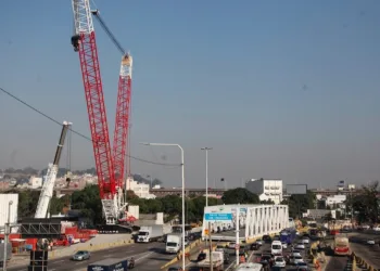 Interdições parciais na Avenida Brasil em Parada de Lucas e no Caju para obras do BRT Transbrasil