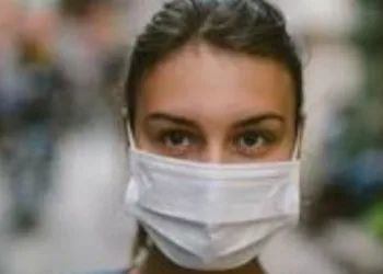 Multa para quem não usar máscara começa a valer no estado