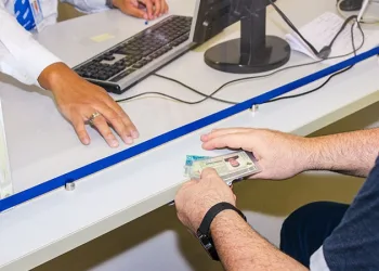 Detran amplia atendimento para renovação de habilitação