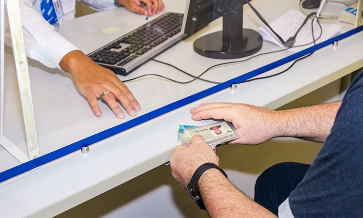 Detran amplia atendimento para renovação de habilitação