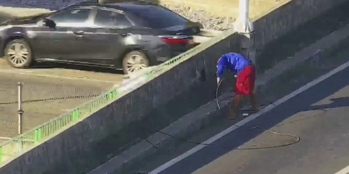 Moradores denunciam furtos de cabos de energia e telefonia em diversas regiões do Rio