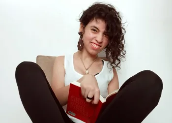 Com paralisia cerebral, estudante da UnB vira ícone da autoestima no TikTok
