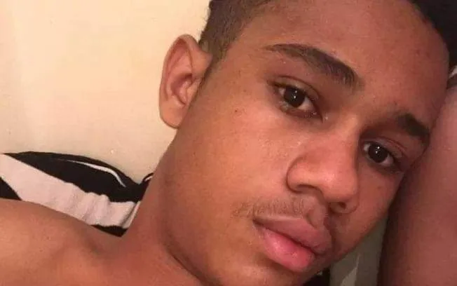 JOVEM QUE MORREU DE COVID-19 EM HOSPITAL MANDA ÁUDIO ASSUSTADO