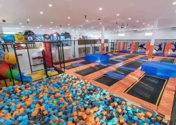 Shopping Da Zona Oeste Ganha o Primeiro Parque De Cama Elástica.