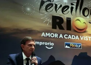 CRIVELLA EMITE NOTA DESMENTINDO CANCELAMENTO DO REVEILLON NO RIO E DIZ QUE EVENTO OCORRERÁ VIRTUALMENTE