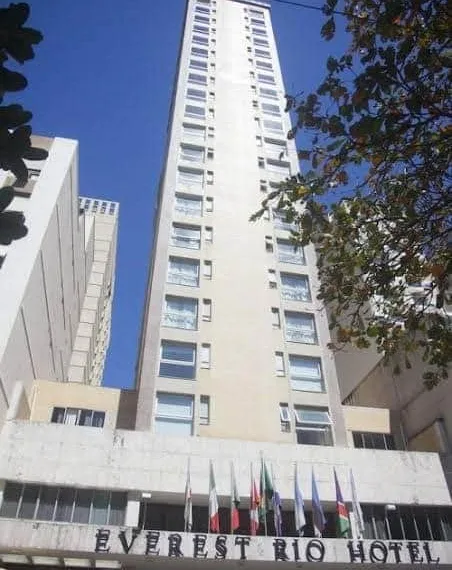 Devido à pandemia, o Hotel no Rio, adiantou o encerramento de suas operações na cidade e coloca à venda mais de 5.000 itens