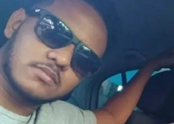 DESCANSE EM PAZ!! JOVEM MORTO NA ZONA OESTE É ENTERRADO SOB FORTE COMOÇÃO