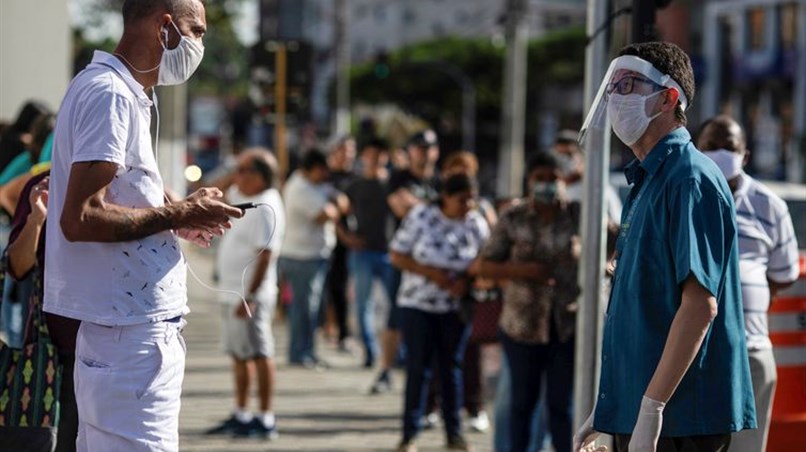 AGORA É LEI: ESTADO DO RIO TERÁ PROGRAMA DE ORIENTAÇÃO SOBRE A COVID-19 NAS FAVELAS