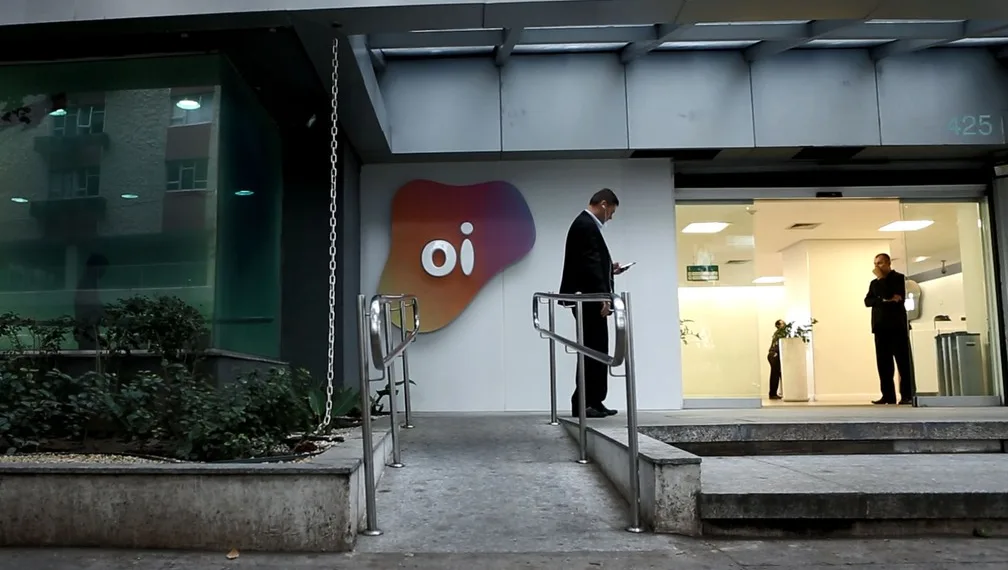 Tim, Vivo e Claro apresentam proposta por ativos móveis da Oi
