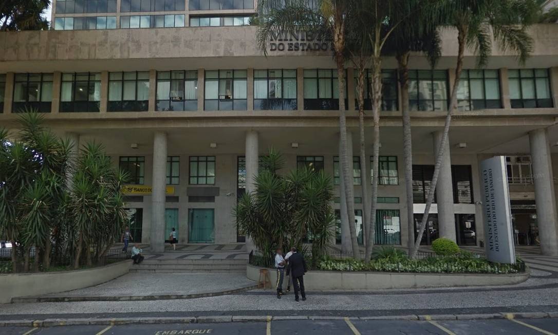 Cuidadora é denunciada pelo Ministério Público por tentar matar idosa para furtar cartão bancário