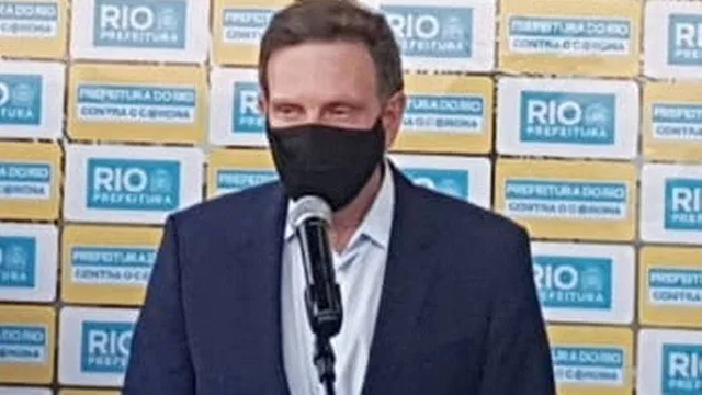 Crivella diz que plano para volta às aulas na rede pública será apresentado esta semana e promete ‘telecurso’