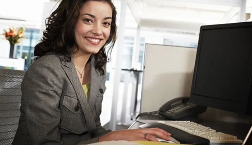 Recepcionista – R$ 2.118,27 – Ter disponibilidade de horário, ser proativo – Rio de Janeiro