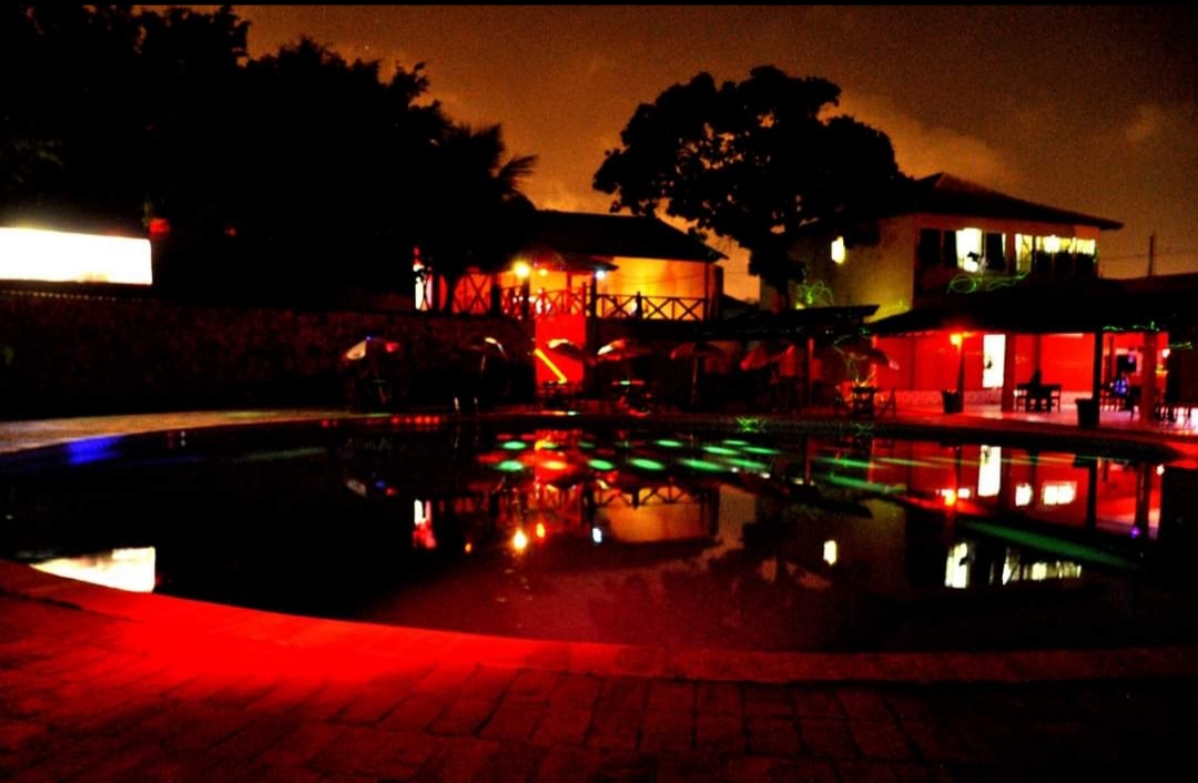 Casas de massagem e saunas estão autorizadas a reabrir no Rio