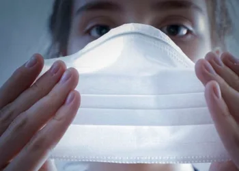 Covid-19: Brasil chega a 2,8 milhões de casos; 70,3% estão recuperados