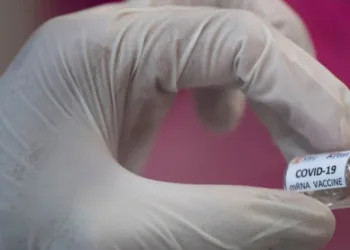 Estudo confirma eficácia da Coronavac na fase 2 dos testes clínicos