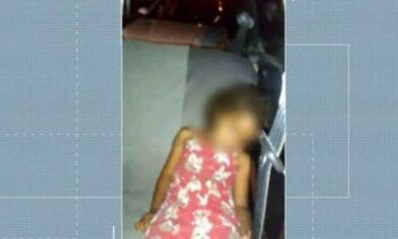 Menina é esquecida pela avó dentro de carro de aplicativo