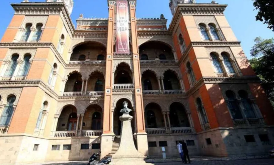 Fiocruz lança projeto de combate à covid-19 em comunidades do Rio