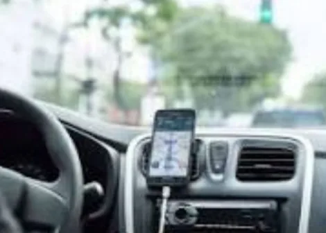 Motoristas de aplicativo poderão transportar passageiros entre município