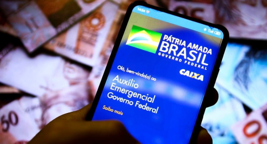Governo divulga novo cronograma de pagamento do auxílio emergencial