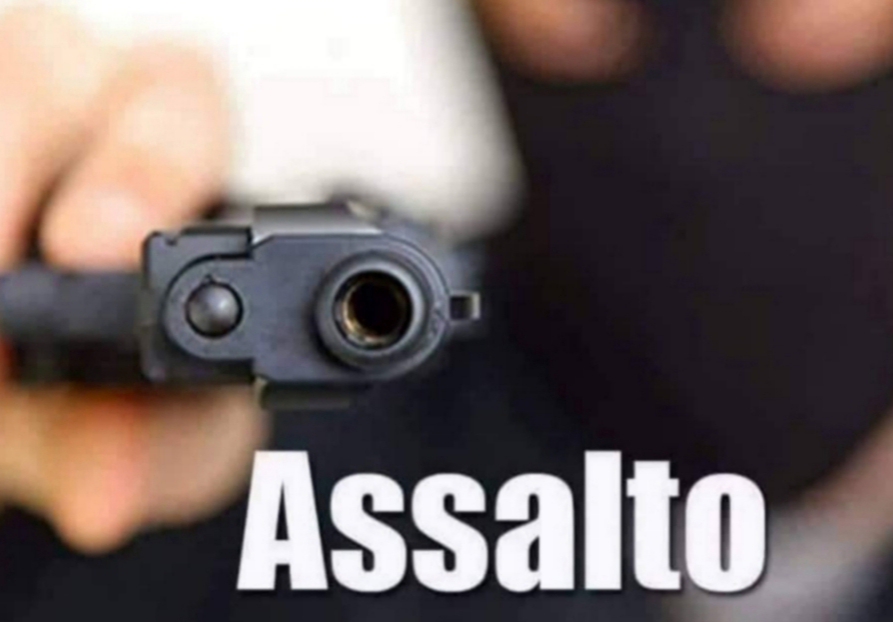 TRÊS ASSALTOS EM CAMPO GRANDE ESSA NOITE!! CUIDADO