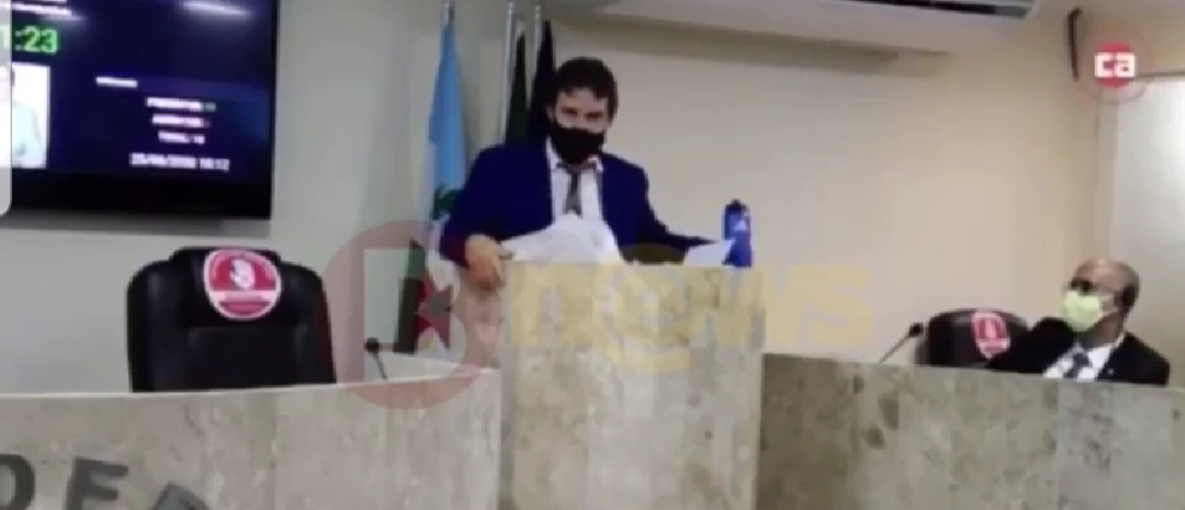 _Vereador acusa parlamentar de furtar celular e ter ‘pacto com satanás’