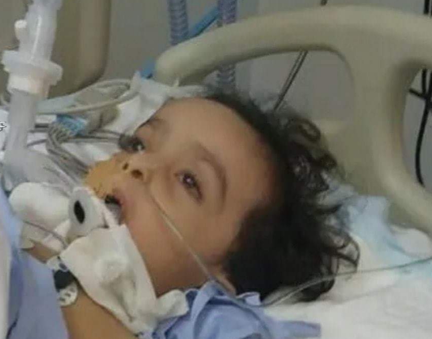 Um menino de apenas 1 ano e meio morreu após a haste de um teste para a Covid-19