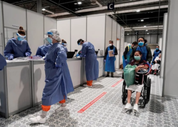 Paciente deixa UTI após 145 dias internado com Covid-19