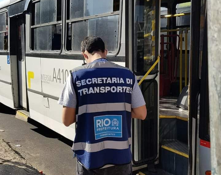 Prefeitura registra 237 irregularidades nos serviços de ônibus durante ações nesta semana