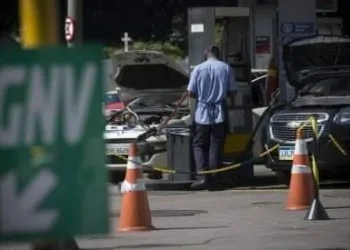 MAIS DE 1,2 MILHÃO DE MOTORISTAS DO ESTADO DO RIO SERÃO BENEFICIADOS PELA REDUÇÃO DO PREÇO DO GNV