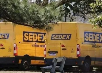 FUNCIONÁRIOS DOS CORREIOS CONVOCAM GREVE GERAL PARA DIA 18 DE AGOSTO