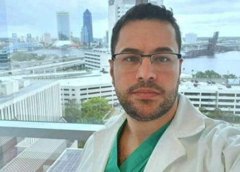 Médico faz relato emocionante antes de morrer por Covid-19