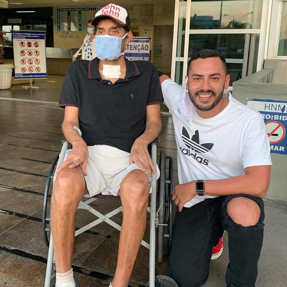 DEUS É FIEL!! DEPOIS D3 100 DIAS!! HOMEM VENCE O COVID -19 NA ZONA OESTE