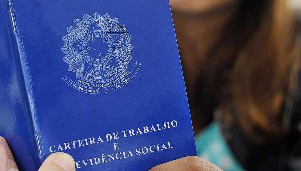 20 vagas de emprego em Campo Grande!! Auxiliar de serviços gerais!! Salário R$1239.00 + VT+ alimentação no local ÷ cesta básica