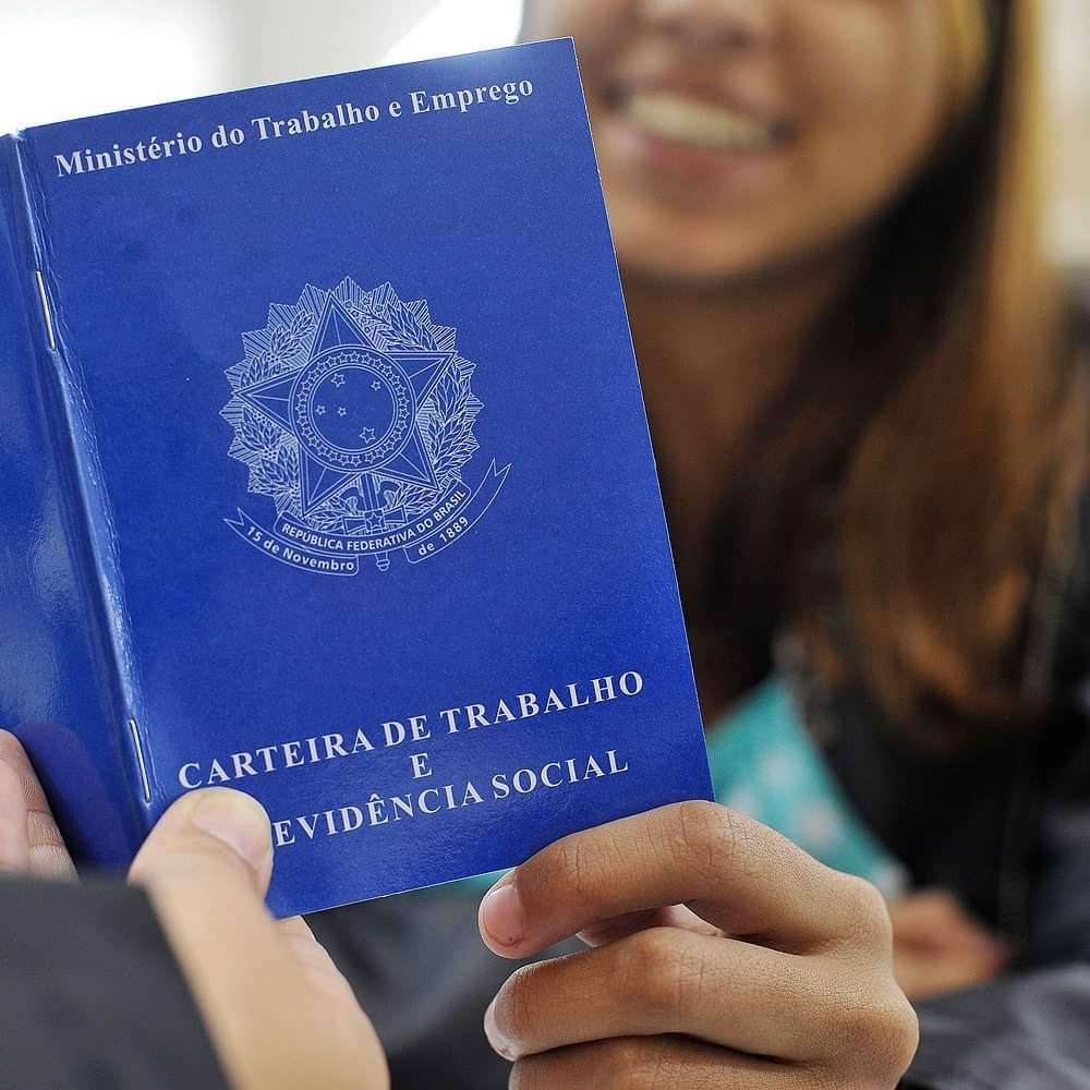 20 vagas de emprego em Campo Grande!! Auxiliar de serviços gerais!! Salário R$1239.00 + VT+ alimentação no local ÷ cesta básica