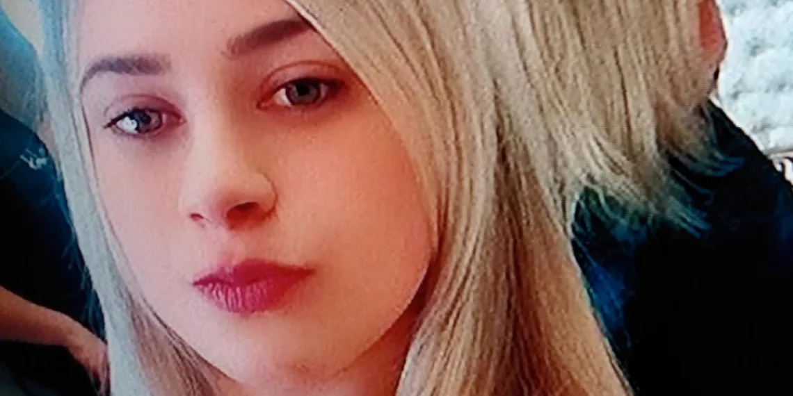 BELA, LINDA E BANDIDA!!LOIRA DO TRÁFICO É PRESA ( FOTOS)