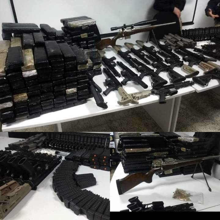 PF APREENDE ARSENAL DE GURRRA EM SEROPÉDICA ( FOTOS)