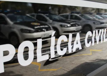 Polícia Civil prende 416 criminosos em megaoperação no RJ, a maior realizada em 212 anos