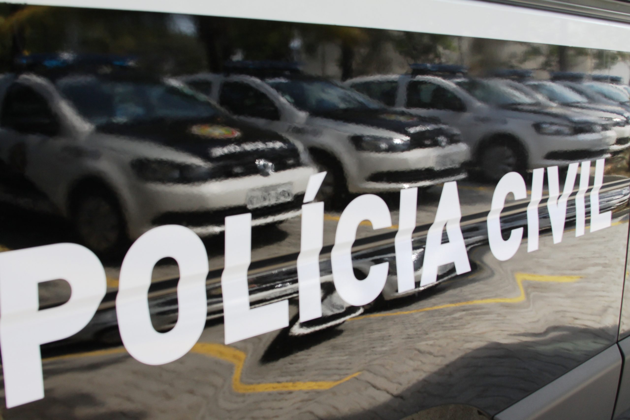 Polícia Civil prende 416 criminosos em megaoperação no RJ, a maior realizada em 212 anos