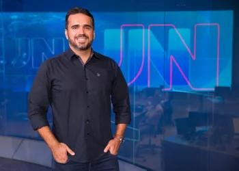 Apresentador da Globo, de 40 anos, sofre infarto em casa